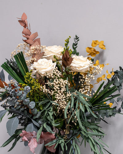 Delin Bukett med torkade och konserverade blommor