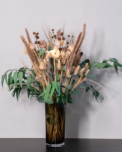 Galaxy Bouquet – Dried Bouquet with Color Details