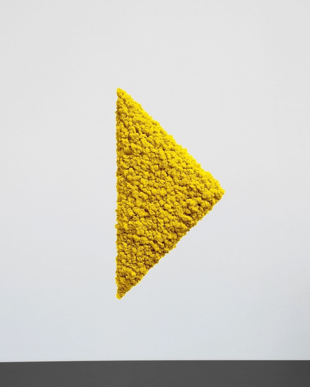 Sammalpaneeli Kolmio - Fantastinen ääntä vaimentava seinäpaneeli suomalaisella poronjäkälällä - Image 3