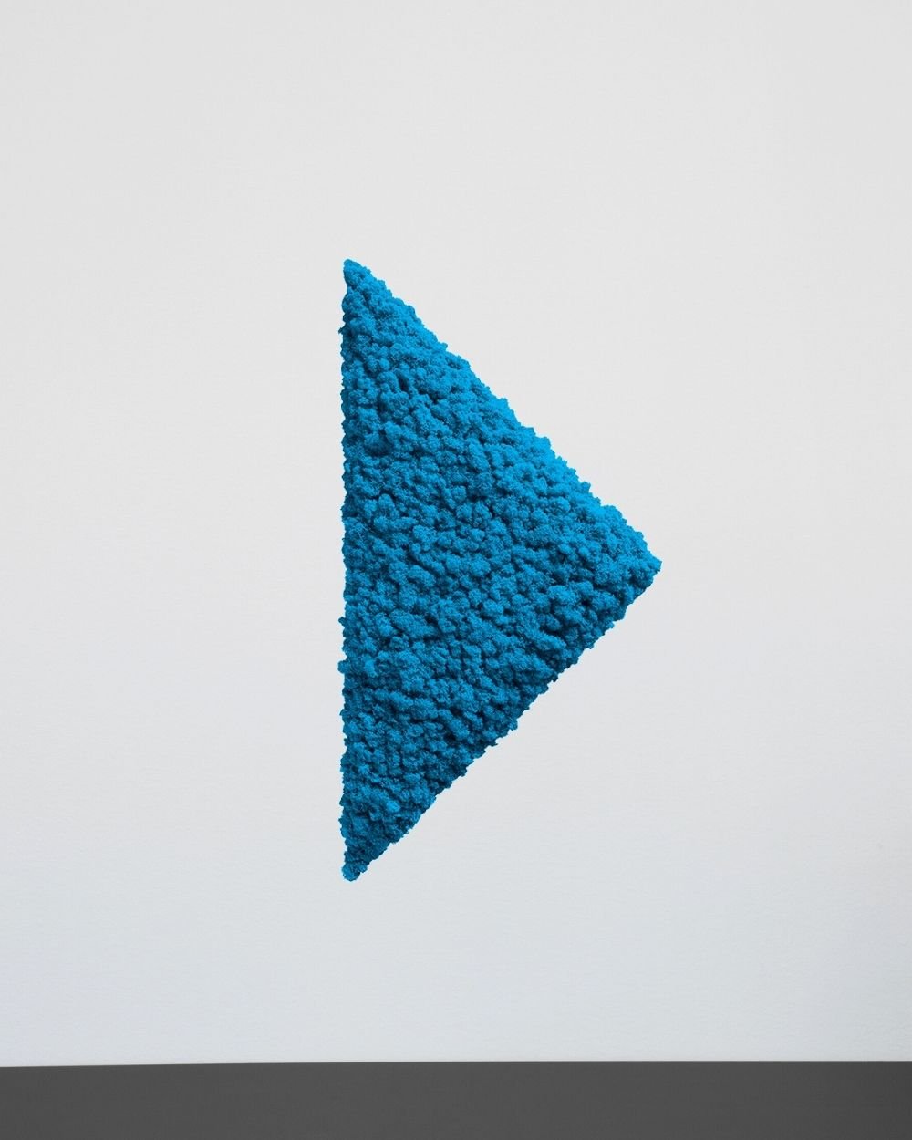 Sammalpaneeli Kolmio - Fantastinen ääntä vaimentava seinäpaneeli suomalaisella poronjäkälällä - Image 10